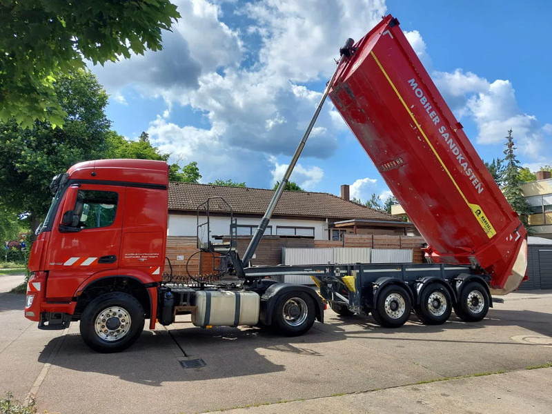 Mercedes-Benz Arocs 1848 HAD SZM 4x4 ZUG mit KEMPF 31m³ HARDOX - Trekker: afbeelding 1 Mercedes-Benz Arocs 1848 HAD SZM 4x4 ZUG mit KEMPF 31m³ HARDOX - Trekker: afbeelding 1