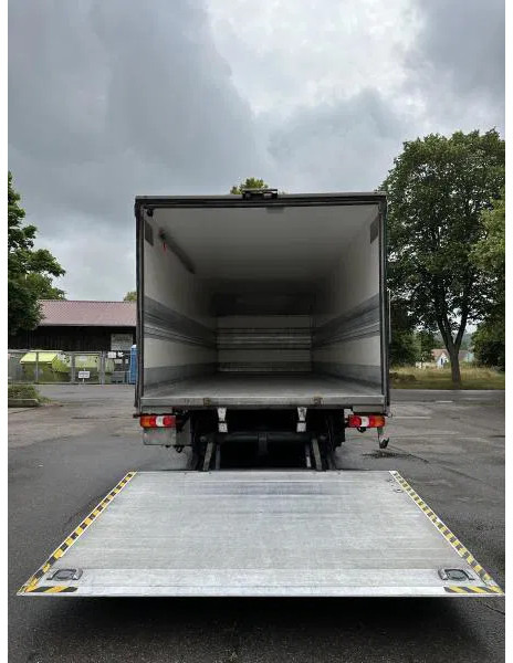 Vrachtwagen Mercedes-Benz Atego 1223 2 x L Koffer LBW Klima Euro 6: afbeelding 16