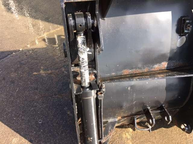 2350mm - Voorladerbak: afbeelding 5 2350mm - Voorladerbak: afbeelding 5