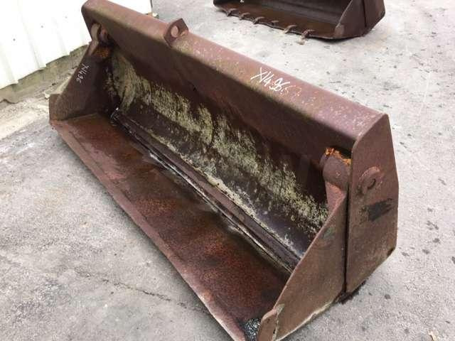 CASE 2340mm - Type tractopelle - Voorladerbak: afbeelding 1 CASE 2340mm - Type tractopelle - Voorladerbak: afbeelding 1