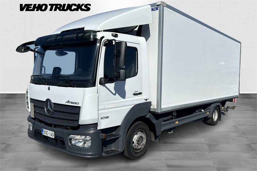 Mercedes-Benz ATEGO 1018L Umpikori + PL - Bakwagen: afbeelding 1 Mercedes-Benz ATEGO 1018L Umpikori + PL - Bakwagen: afbeelding 1
