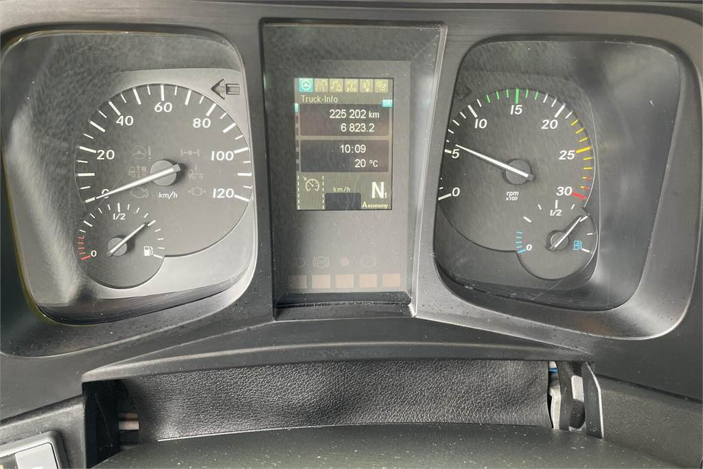 Isotherm vrachtwagen Mercedes-Benz Actros 1827 4x2 8,7m KSA+PL: afbeelding 9
