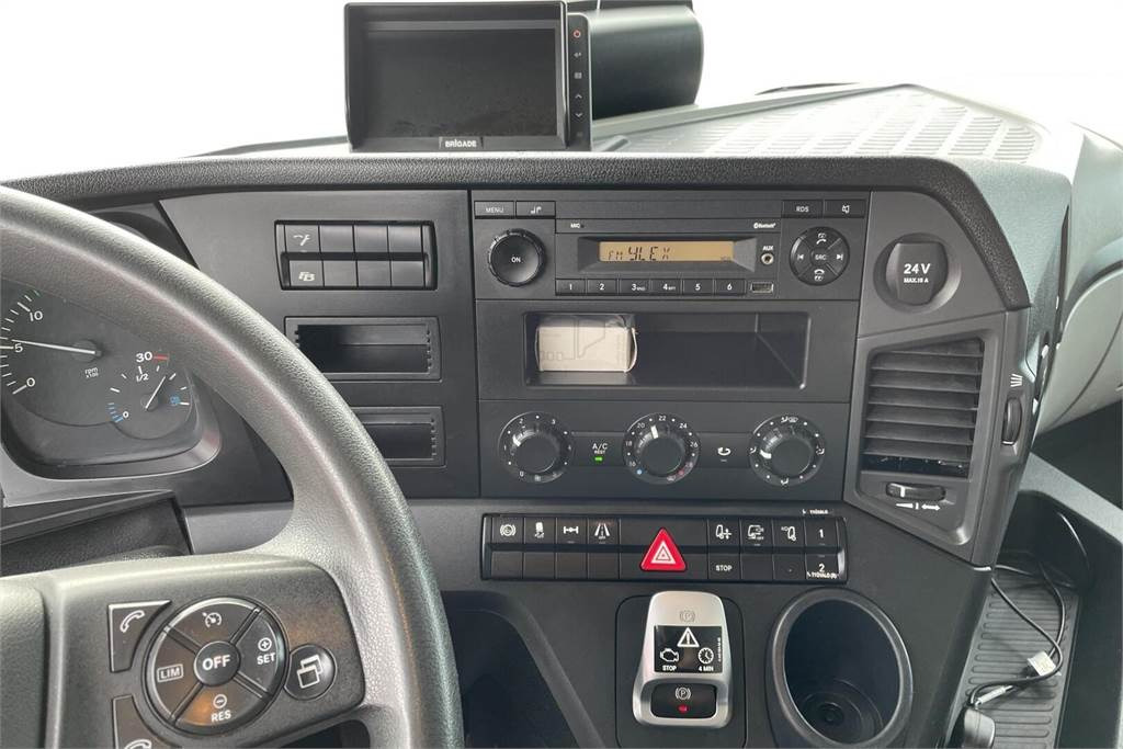 Isotherm vrachtwagen Mercedes-Benz Actros 1827 4x2 8,7m KSA+PL: afbeelding 7