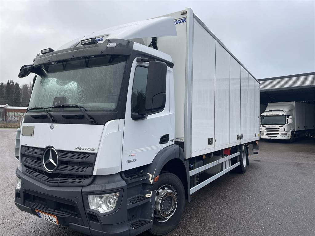 Mercedes-Benz Antos 1827 L/4x2 KSA-UMPIKORI+PL-NOSTIN - Bakwagen: afbeelding 1 Mercedes-Benz Antos 1827 L/4x2 KSA-UMPIKORI+PL-NOSTIN - Bakwagen: afbeelding 1