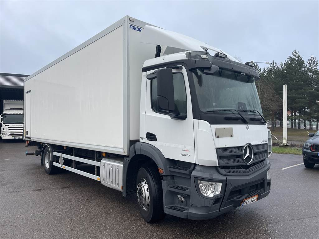 Mercedes-Benz Antos 1827 L/4x2 KSA-UMPIKORI+PL-NOSTIN - Bakwagen: afbeelding 5 Mercedes-Benz Antos 1827 L/4x2 KSA-UMPIKORI+PL-NOSTIN - Bakwagen: afbeelding 5