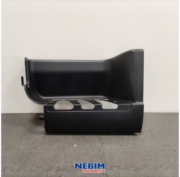 Volvo Volvo - 20529640 - Opstapbak FH / FM rechts - Onderdelen voor Vrachtwagen: afbeelding 1 Volvo Volvo - 20529640 - Opstapbak FH / FM rechts - Onderdelen voor Vrachtwagen: afbeelding 1