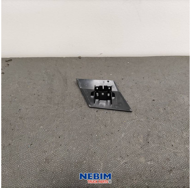 Volvo Volvo - 21413775 - Deksel - Onderdelen voor Vrachtwagen: afbeelding 2 Volvo Volvo - 21413775 - Deksel - Onderdelen voor Vrachtwagen: afbeelding 2