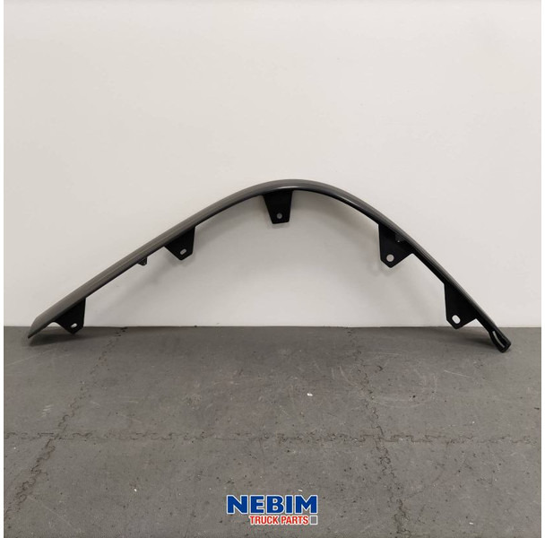Volvo Volvo - 21495268 - Bumperspoiler FH4/5 / FM4/5 rechts - Onderdelen voor Vrachtwagen: afbeelding 1 Volvo Volvo - 21495268 - Bumperspoiler FH4/5 / FM4/5 rechts - Onderdelen voor Vrachtwagen: afbeelding 1
