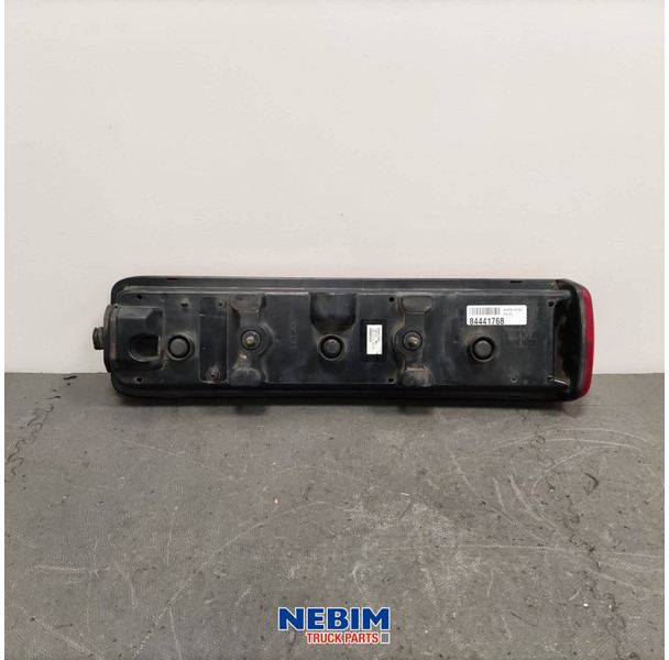 Volvo Volvo - 84441768 - Achterlicht led FH4 / FM4 rechts - Onderdelen voor Vrachtwagen: afbeelding 2 Volvo Volvo - 84441768 - Achterlicht led FH4 / FM4 rechts - Onderdelen voor Vrachtwagen: afbeelding 2