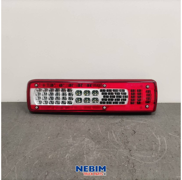 Volvo Volvo - 84441768 - Achterlicht led FH4 / FM4 rechts - Onderdelen voor Vrachtwagen: afbeelding 1 Volvo Volvo - 84441768 - Achterlicht led FH4 / FM4 rechts - Onderdelen voor Vrachtwagen: afbeelding 1