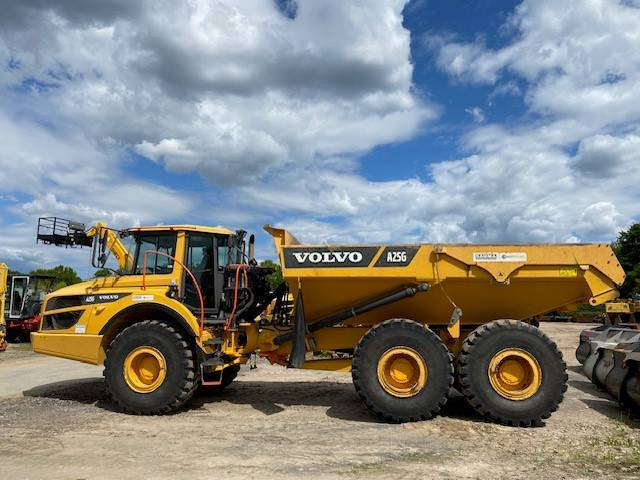 Volvo A 25 G MIETE / RENTAL (12001036) - Kiepwagen met knikbesturing: afbeelding 2 Volvo A 25 G MIETE / RENTAL (12001036) - Kiepwagen met knikbesturing: afbeelding 2