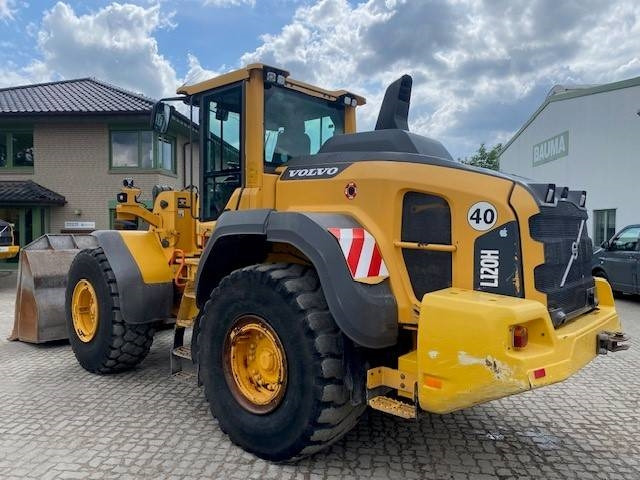 Volvo L 120 H MIETE / RENTAL (12001931) - Wiellader: afbeelding 2 Volvo L 120 H MIETE / RENTAL (12001931) - Wiellader: afbeelding 2