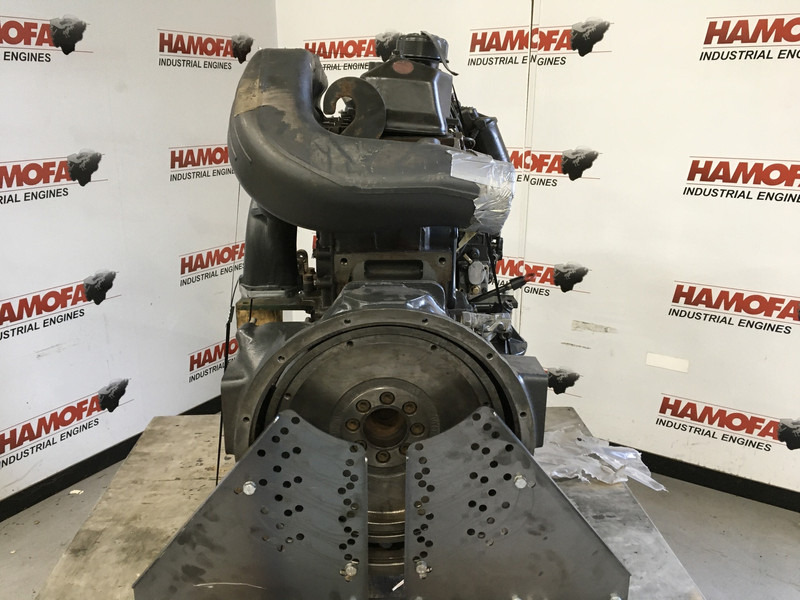 Mercedes-Benz OM 366.900-000 CORE - Bouwmachine: afbeelding 3 Mercedes-Benz OM 366.900-000 CORE - Bouwmachine: afbeelding 3