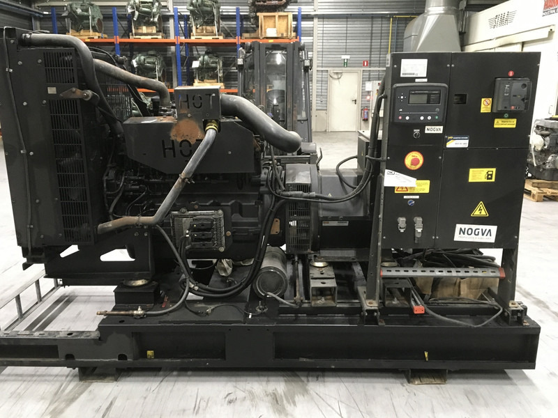 John Deere 6068HFU82 GENERATOR 200KVA USED - Industrie generator: afbeelding 5 John Deere 6068HFU82 GENERATOR 200KVA USED - Industrie generator: afbeelding 5