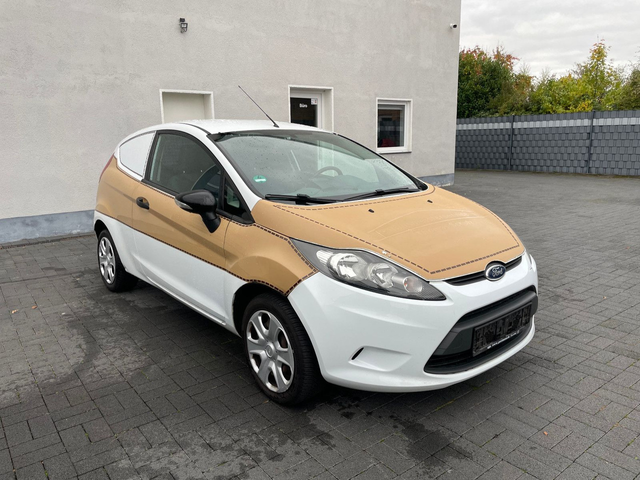 Ford Fiesta 1.25i  Van - Kleine bestelwagen: afbeelding 1 Ford Fiesta 1.25i  Van - Kleine bestelwagen: afbeelding 1