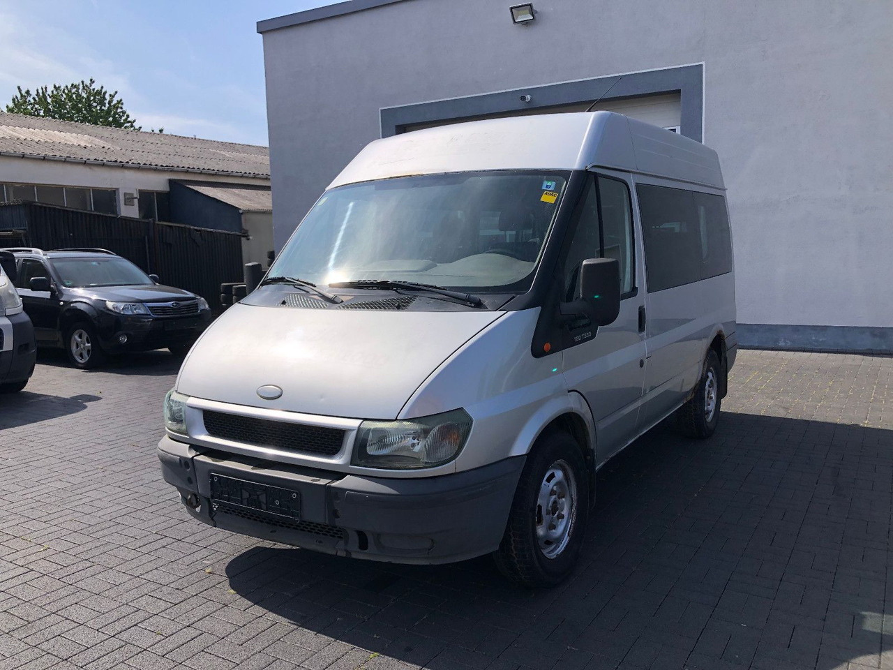 Ford Transit 2.4 TDi, Heckantrieb, 8-Sitzer, Klima - Personenvervoer: afbeelding 1 Ford Transit 2.4 TDi, Heckantrieb, 8-Sitzer, Klima - Personenvervoer: afbeelding 1