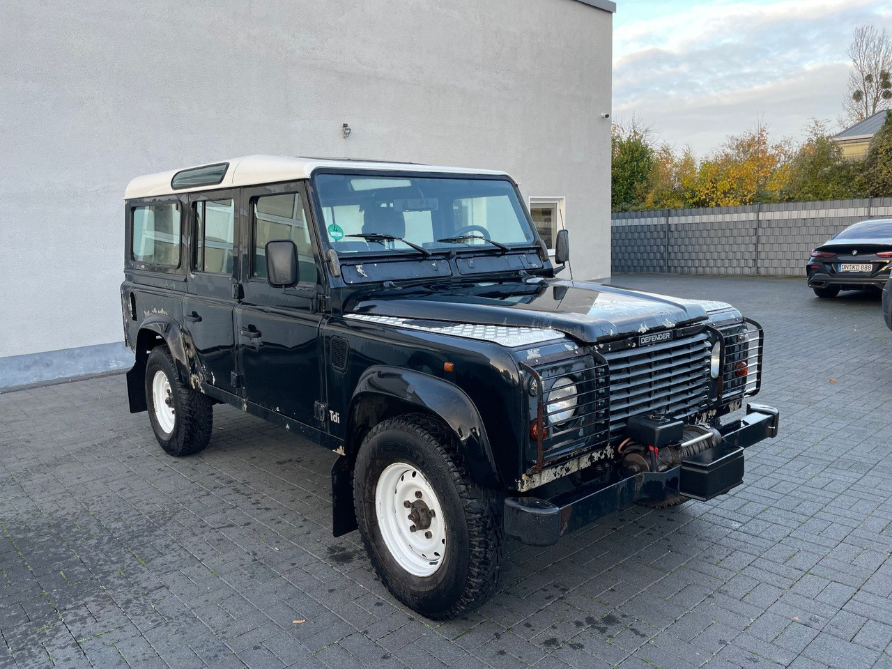 Land Rover Defender 110 SW 2.5 TD , Wohnm.Zulassung, 1.Hand - SUV: afbeelding 1 Land Rover Defender 110 SW 2.5 TD , Wohnm.Zulassung, 1.Hand - SUV: afbeelding 1