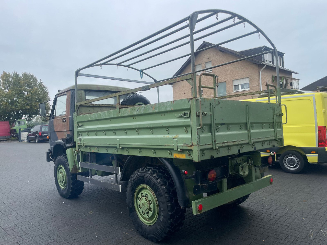 MAN 8.136 4X4 - Bestelwagen met open laadbak: afbeelding 4 MAN 8.136 4X4 - Bestelwagen met open laadbak: afbeelding 4