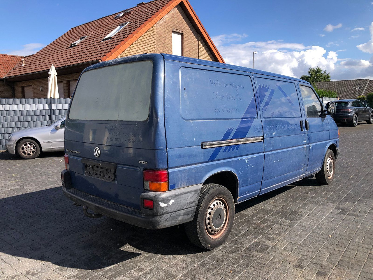 Volkswagen T4 2.5 TDI Lang - Kleine bestelwagen: afbeelding 2 Volkswagen T4 2.5 TDI Lang - Kleine bestelwagen: afbeelding 2