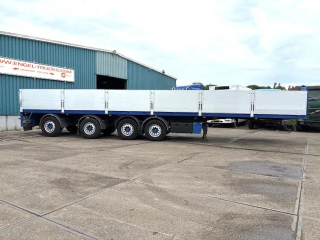 Kwb KWB P-504-STI-H 4-AXLE FLATBED TRAILER (SAF AXLES / 2x STEERING AXLE / 2x LIFT-AXLE / ALUMINIUM SIDE BORDS /ABS-EBS) - Vlakke/ Open oplegger: afbeelding 4 Kwb KWB P-504-STI-H 4-AXLE FLATBED TRAILER (SAF AXLES / 2x STEERING AXLE / 2x LIFT-AXLE / ALUMINIUM SIDE BORDS /ABS-EBS) - Vlakke/ Open oplegger: afbeelding 4