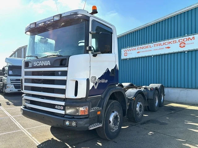 Scania R124-420 C 8x4 FULL STEEL CHASSIS (EURO 3 / FULL STEEL SUSPENSION / REDUCTION AXLES / GRS900 GEARBOX) - Chassis vrachtwagen: afbeelding 1 Scania R124-420 C 8x4 FULL STEEL CHASSIS (EURO 3 / FULL STEEL SUSPENSION / REDUCTION AXLES / GRS900 GEARBOX) - Chassis vrachtwagen: afbeelding 1
