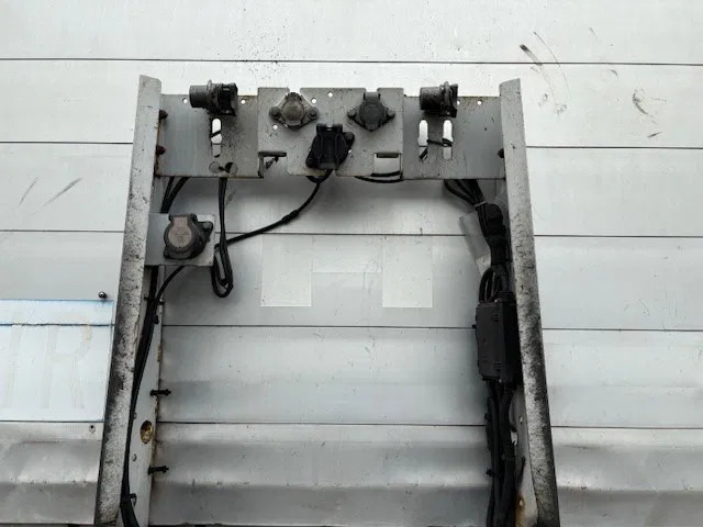 Gesloten oplegger Schmitz Cargobull SKO 24 DOUBLE STOCK CLOSED BOX (BPW-AXLES / DRUM BRAKS / ABS-EBS BRAKES): afbeelding 9