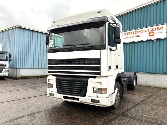 DAF 95.430 XF SPACECAB (EURO 3 / ZF16 MANUAL GEARBOX / ZF-INTARDER / AIRCONDITIONING) - Trekker: afbeelding 1 DAF 95.430 XF SPACECAB (EURO 3 / ZF16 MANUAL GEARBOX / ZF-INTARDER / AIRCONDITIONING) - Trekker: afbeelding 1