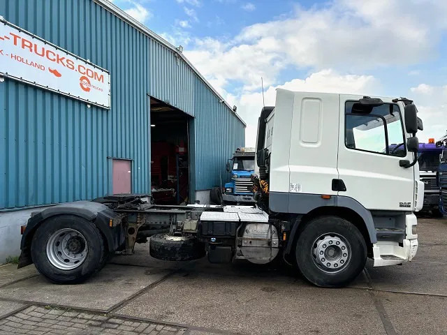 DAF CF 85.410 4x2 SLEEPERCAB (ZF16 MANUAL GEARBOX / EURO 5 / AIRCONDITIONING) - Trekker: afbeelding 4 DAF CF 85.410 4x2 SLEEPERCAB (ZF16 MANUAL GEARBOX / EURO 5 / AIRCONDITIONING) - Trekker: afbeelding 4