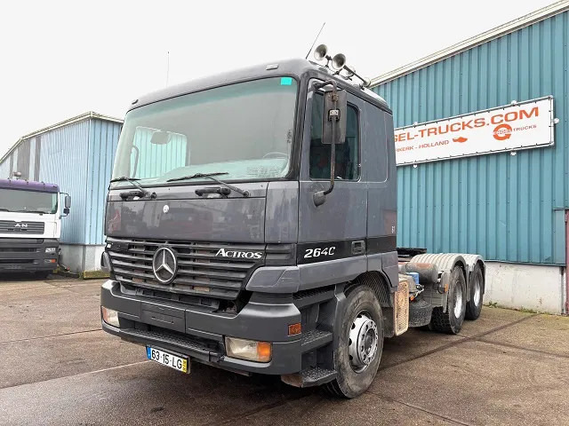 Mercedes-Benz Actros 2640 S 6x4 FULL STEEL TRACTOR UNIT (EPS WITH CLUTCH (3 PEDALS) / REDUCTION AXLES / FULL STEEL SUSPENSION / HYDRAULIC KIT - Trekker: afbeelding 1 Mercedes-Benz Actros 2640 S 6x4 FULL STEEL TRACTOR UNIT (EPS WITH CLUTCH (3 PEDALS) / REDUCTION AXLES / FULL STEEL SUSPENSION / HYDRAULIC KIT - Trekker: afbeelding 1