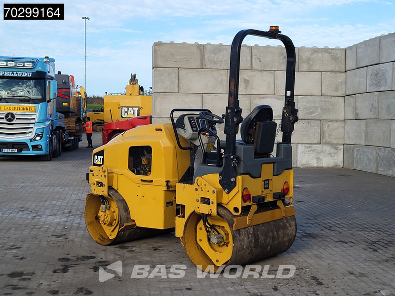 Caterpillar CB2.7 - Wals: afbeelding 2 Caterpillar CB2.7 - Wals: afbeelding 2