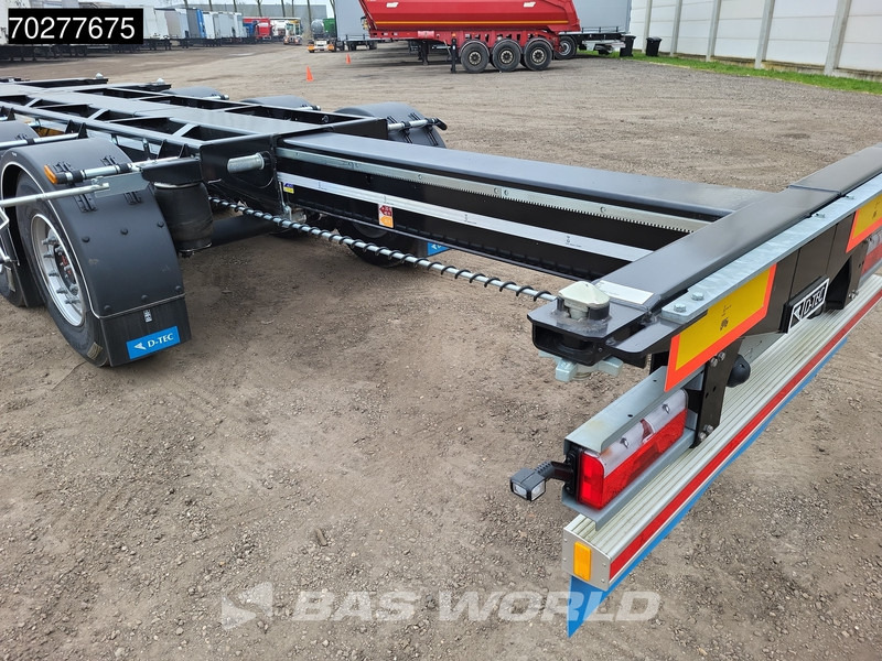 D-Tec VCC-01 3 axles NEW Liftachse Multi' 45ft Liftachse - Containertransporter/ Wissellaadbak oplegger: afbeelding 3 D-Tec VCC-01 3 axles NEW Liftachse Multi' 45ft Liftachse - Containertransporter/ Wissellaadbak oplegger: afbeelding 3