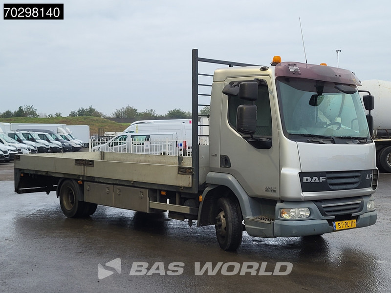 DAF LF45.160 FA LF45G08 4X2 NL-Truck 610cm open platform Manual Euro 5 - Vrachtwagen met open laadbak: afbeelding 3 DAF LF45.160 FA LF45G08 4X2 NL-Truck 610cm open platform Manual Euro 5 - Vrachtwagen met open laadbak: afbeelding 3