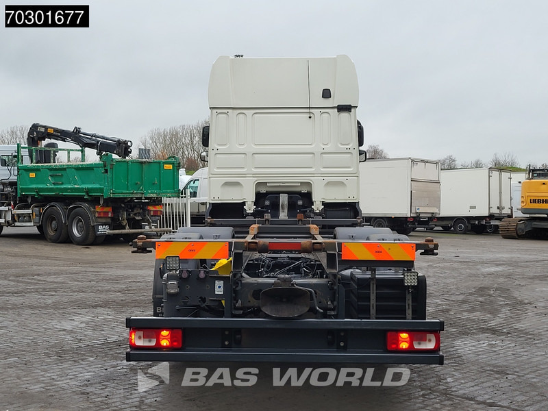 DAF XF 480 6X2 FAN Lift + Steering Axle Retarder Full Air - Containertransporter/ Wissellaadbak vrachtwagen: afbeelding 3 DAF XF 480 6X2 FAN Lift + Steering Axle Retarder Full Air - Containertransporter/ Wissellaadbak vrachtwagen: afbeelding 3