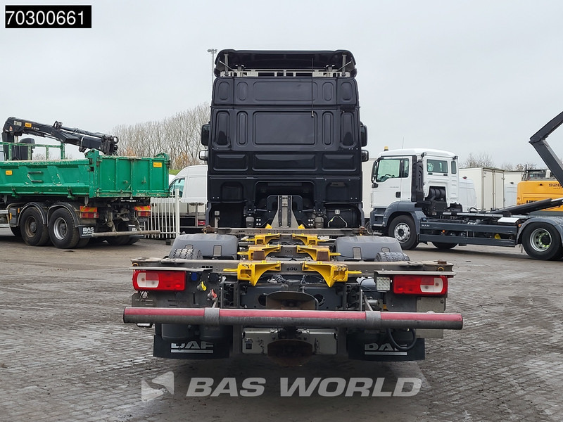 DAF XF 480 XF 6X2 Full Air Retarder Automatic Lift Axle Euro 6 - Containertransporter/ Wissellaadbak vrachtwagen: afbeelding 3 DAF XF 480 XF 6X2 Full Air Retarder Automatic Lift Axle Euro 6 - Containertransporter/ Wissellaadbak vrachtwagen: afbeelding 3