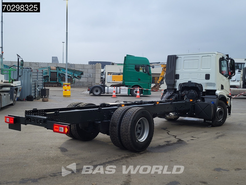Iveco S-Way 340 4X2 NEW! Chassis Automatic LED Navi ACC Euro 6 - Chassis vrachtwagen: afbeelding 5 Iveco S-Way 340 4X2 NEW! Chassis Automatic LED Navi ACC Euro 6 - Chassis vrachtwagen: afbeelding 5