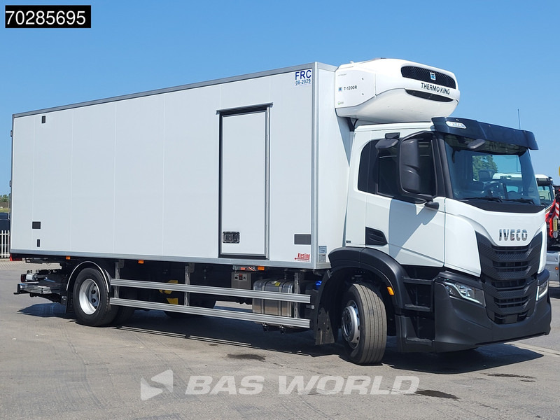 Iveco S-Way 400 4X2 NEW! 19t Thermo King T-1200 ATP Automatic 2000kg Ladebordwand Euro 6 - Koelwagen vrachtwagen: afbeelding 3 Iveco S-Way 400 4X2 NEW! 19t Thermo King T-1200 ATP Automatic 2000kg Ladebordwand Euro 6 - Koelwagen vrachtwagen: afbeelding 3