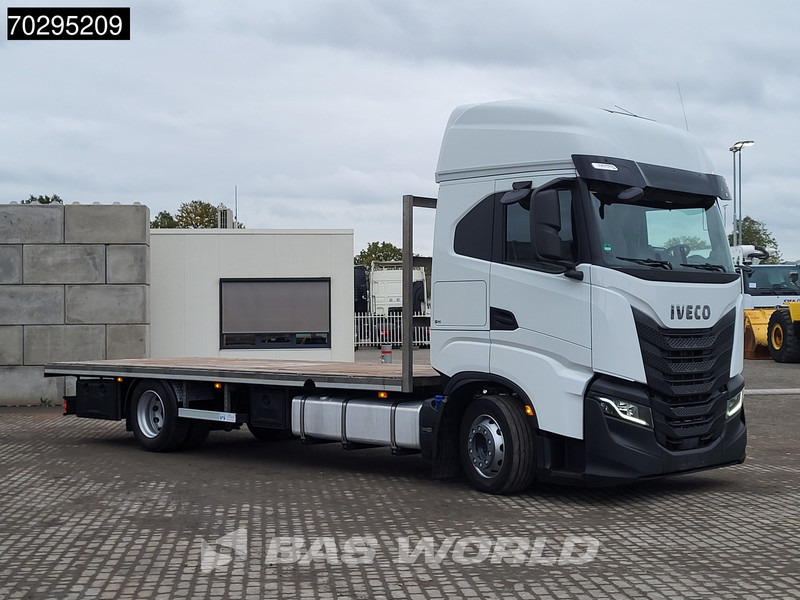 Iveco S-Way 420 4X2 7 meter Open body ACC Navi Automatic Euro 6 - Vrachtwagen met open laadbak: afbeelding 3 Iveco S-Way 420 4X2 7 meter Open body ACC Navi Automatic Euro 6 - Vrachtwagen met open laadbak: afbeelding 3