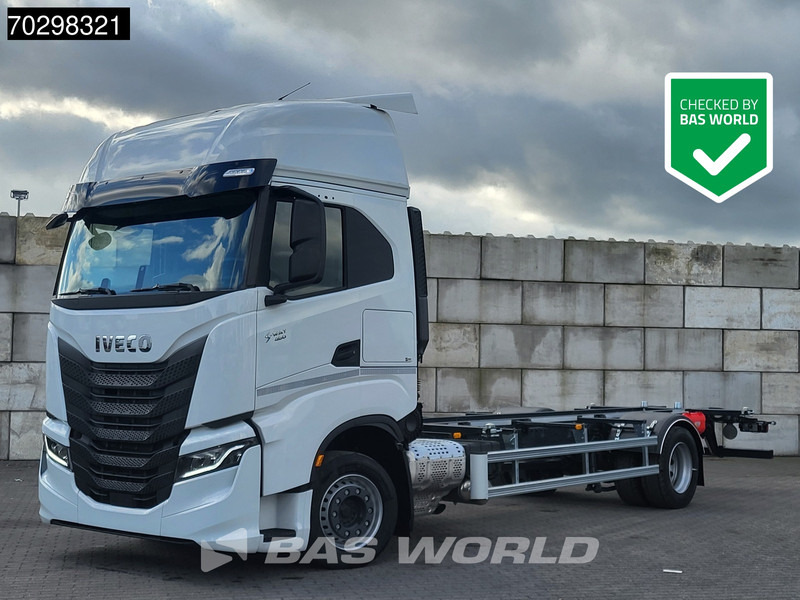 Iveco S-Way 460 4X2 NEW! BDF Navi ACC LED Automatic Euro 6 - Containertransporter/ Wissellaadbak vrachtwagen: afbeelding 1 Iveco S-Way 460 4X2 NEW! BDF Navi ACC LED Automatic Euro 6 - Containertransporter/ Wissellaadbak vrachtwagen: afbeelding 1
