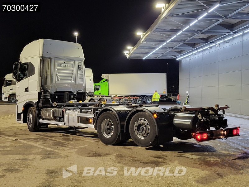 Iveco S-Way 510 6X2 BDF Full Air Suspension Automatic Retarder ACC Euro 6 - Containertransporter/ Wissellaadbak vrachtwagen: afbeelding 2 Iveco S-Way 510 6X2 BDF Full Air Suspension Automatic Retarder ACC Euro 6 - Containertransporter/ Wissellaadbak vrachtwagen: afbeelding 2
