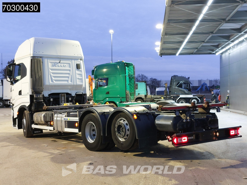 Iveco S-Way 510 6X2 Retarder Full Air Lift Axle BDF Euro 6 - Containertransporter/ Wissellaadbak vrachtwagen: afbeelding 2 Iveco S-Way 510 6X2 Retarder Full Air Lift Axle BDF Euro 6 - Containertransporter/ Wissellaadbak vrachtwagen: afbeelding 2