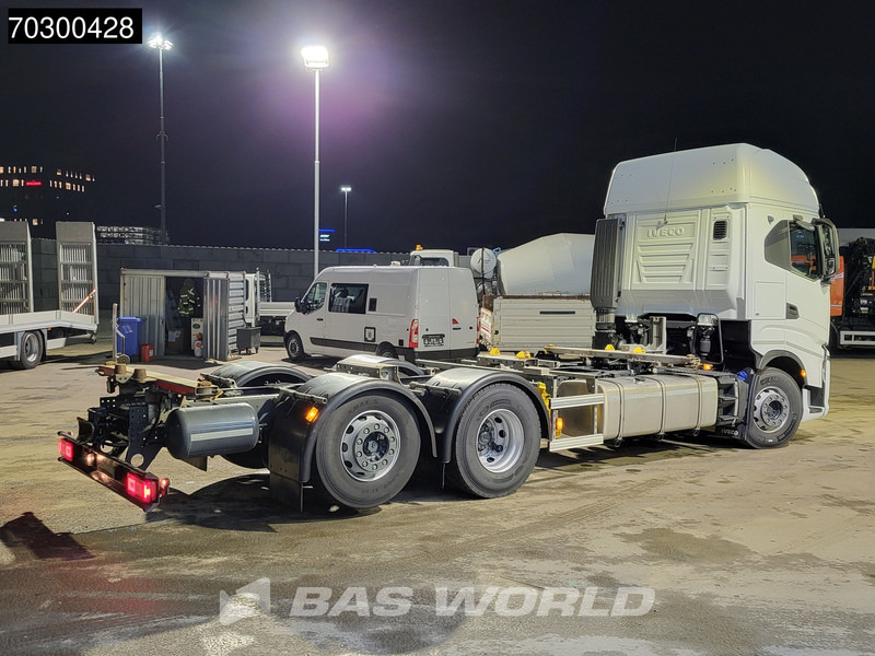Iveco S-Way 510 6X2 Retarder Full Air Lift Axle BDF Euro 6 - Containertransporter/ Wissellaadbak vrachtwagen: afbeelding 5 Iveco S-Way 510 6X2 Retarder Full Air Lift Axle BDF Euro 6 - Containertransporter/ Wissellaadbak vrachtwagen: afbeelding 5