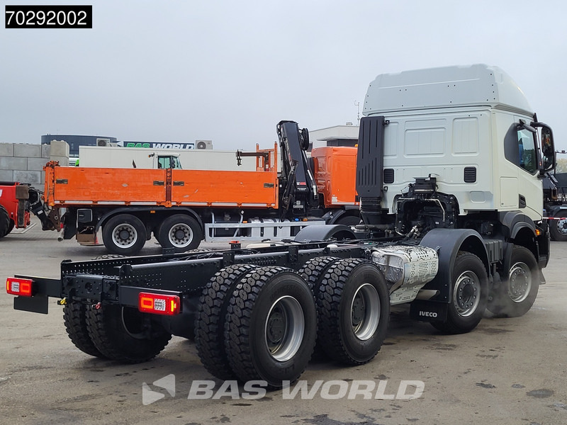 Iveco T-Way 510 8X4 NEW chassis! Retarder Big-Axle Steelsuspension LED Automatic Euro 6 - Chassis vrachtwagen: afbeelding 5 Iveco T-Way 510 8X4 NEW chassis! Retarder Big-Axle Steelsuspension LED Automatic Euro 6 - Chassis vrachtwagen: afbeelding 5