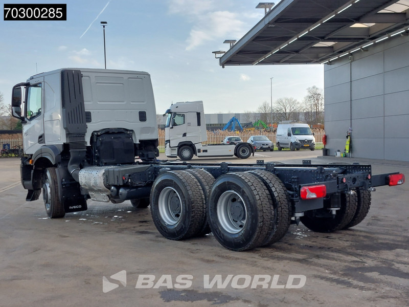 Iveco X-Way 500 X-Way 6X4 NEW 6x4 chassis Sleepercab Rear Air suspension Automatic Euro 6 - Chassis vrachtwagen: afbeelding 2 Iveco X-Way 500 X-Way 6X4 NEW 6x4 chassis Sleepercab Rear Air suspension Automatic Euro 6 - Chassis vrachtwagen: afbeelding 2