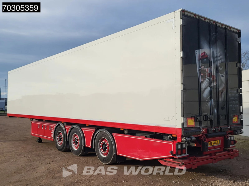 Kässbohrer XS 3 axles Lift + Stuuras Laadklep Bi-Temp APK 09/26 - Koelwagen oplegger: afbeelding 2 Kässbohrer XS 3 axles Lift + Stuuras Laadklep Bi-Temp APK 09/26 - Koelwagen oplegger: afbeelding 2