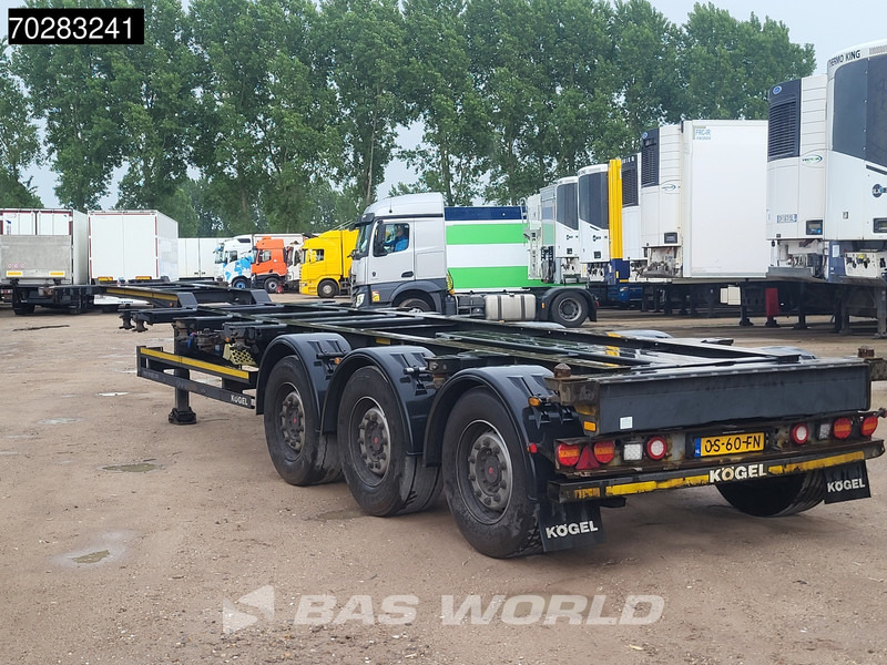 Kögel S24-2 TUV 03/26 2x20ft 1x30ft 1x40ft SAF - Containertransporter/ Wissellaadbak oplegger: afbeelding 2 Kögel S24-2 TUV 03/26 2x20ft 1x30ft 1x40ft SAF - Containertransporter/ Wissellaadbak oplegger: afbeelding 2