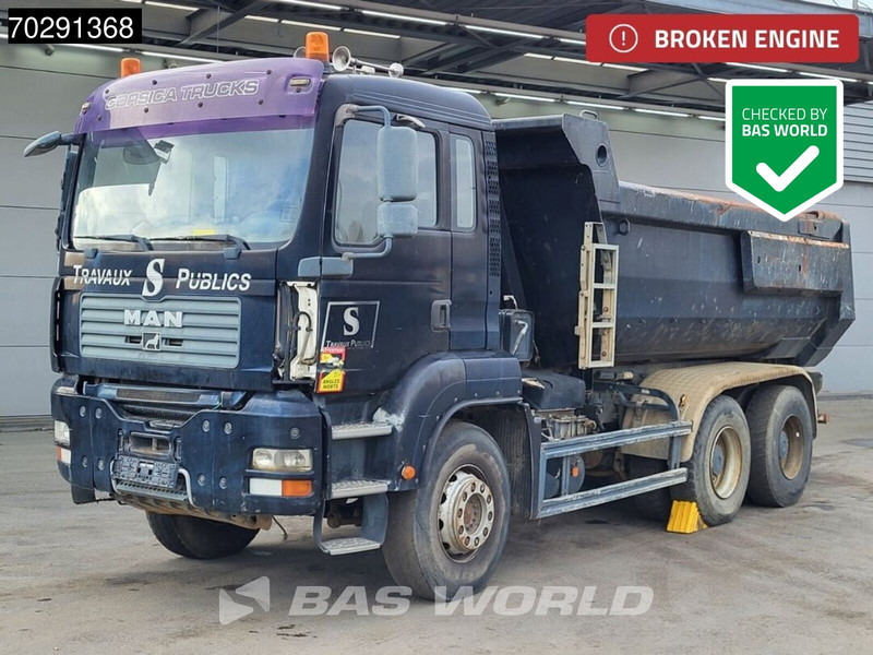 MAN TGA 33.360 6X4 BROKEN ENGINE 13m3 Meiller tipper Steel suspension Manual Euro 4 - Kipper vrachtwagen: afbeelding 1 MAN TGA 33.360 6X4 BROKEN ENGINE 13m3 Meiller tipper Steel suspension Manual Euro 4 - Kipper vrachtwagen: afbeelding 1