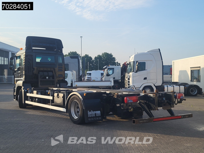 MAN TGS 18.360 834 4X2 19tonner BDF Automatic Navi Euro 6 - Containertransporter/ Wissellaadbak vrachtwagen: afbeelding 2 MAN TGS 18.360 834 4X2 19tonner BDF Automatic Navi Euro 6 - Containertransporter/ Wissellaadbak vrachtwagen: afbeelding 2