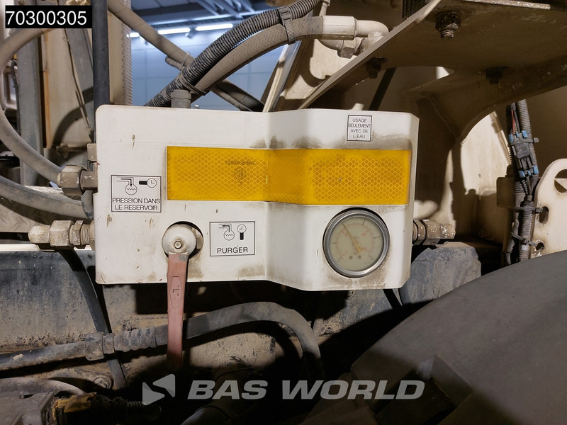 Leasing MAN TGS 32.420 TGS 8X4 9m3 mixer Steelsuspension Automatic Euro 6 MAN TGS 32.420 TGS 8X4 9m3 mixer Steelsuspension Automatic Euro 6: afbeelding 6 Leasing MAN TGS 32.420 TGS 8X4 9m3 mixer Steelsuspension Automatic Euro 6 MAN TGS 32.420 TGS 8X4 9m3 mixer Steelsuspension Automatic Euro 6: afbeelding 6