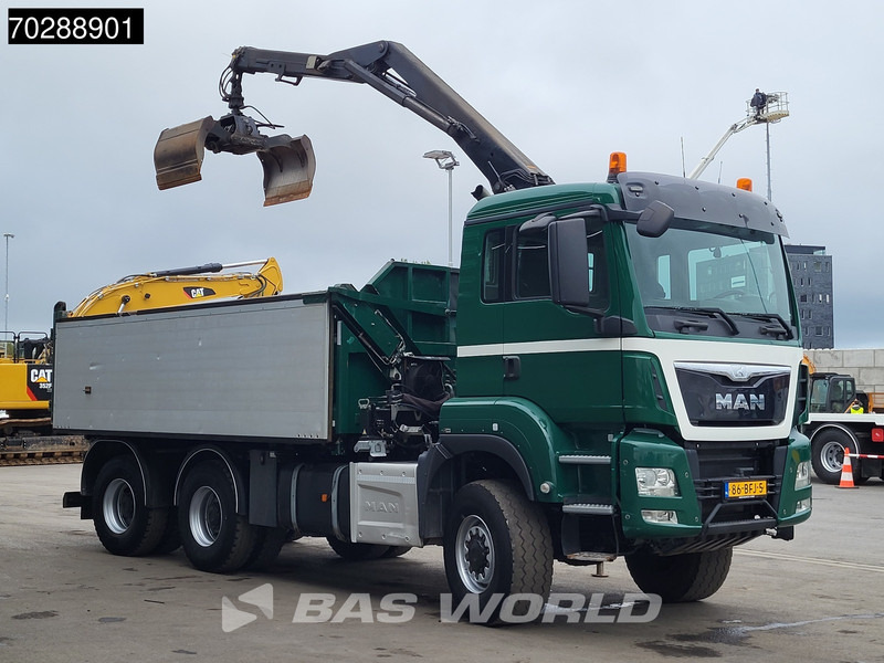 MAN TGS 33.440 TGS 6X6 NL-Truck 12m3 Jansen Tipper HMF 1643 Crane Steering-Axle Big-Axle Automatic Euro 6 - Kipper vrachtwagen, Kraanwagen: afbeelding 3 MAN TGS 33.440 TGS 6X6 NL-Truck 12m3 Jansen Tipper HMF 1643 Crane Steering-Axle Big-Axle Automatic Euro 6 - Kipper vrachtwagen, Kraanwagen: afbeelding 3