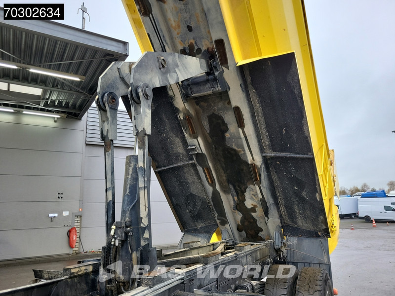 MAN TGS 35.440 8X4 14m3 tipper Steelsuspension Big-Axle Retarder Automatic Euro 6 - Kipper vrachtwagen: afbeelding 5 MAN TGS 35.440 8X4 14m3 tipper Steelsuspension Big-Axle Retarder Automatic Euro 6 - Kipper vrachtwagen: afbeelding 5